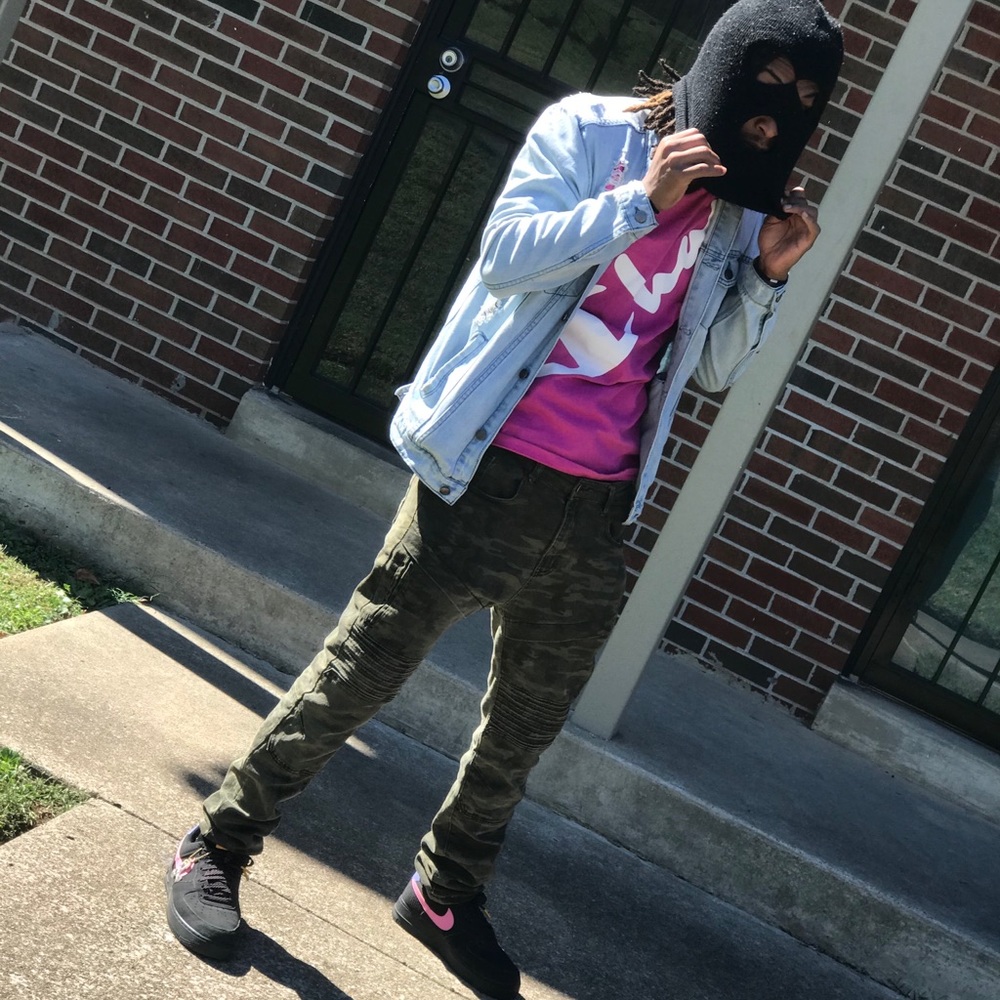 Meet your Posher, Jatayvis